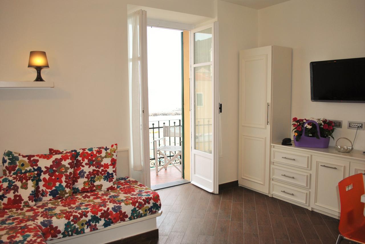 Hotel Residence Baiadelsole Laigueglia Bagian luar foto