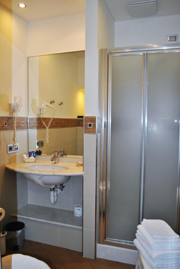 Hotel Residence Baiadelsole Laigueglia Bagian luar foto